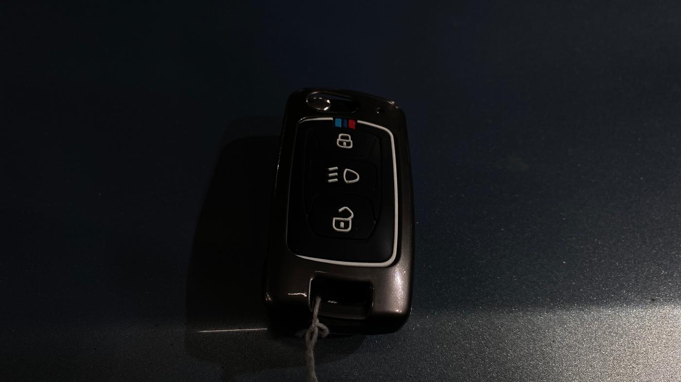 2024 Tata PUNCH ADVENTURE MT CNG , CNG, Manual, 27,230 km, Key Close Up