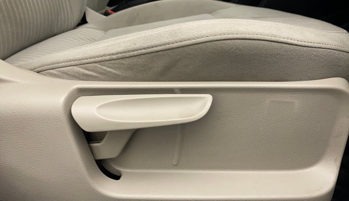 2013 Volkswagen Polo HIGHLINE1.2L PETROL, Petrol, Manual, 65,226 km, Driver Side Adjustment Panel