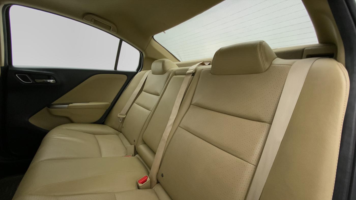2017 Honda City VX MT PETROL, Petrol, Manual, 32,982 km, Right Side Rear Door Cabin