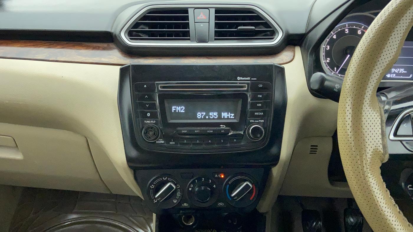 2017 Maruti Dzire VXI, CNG, Manual, 94,235 km, Air Conditioner