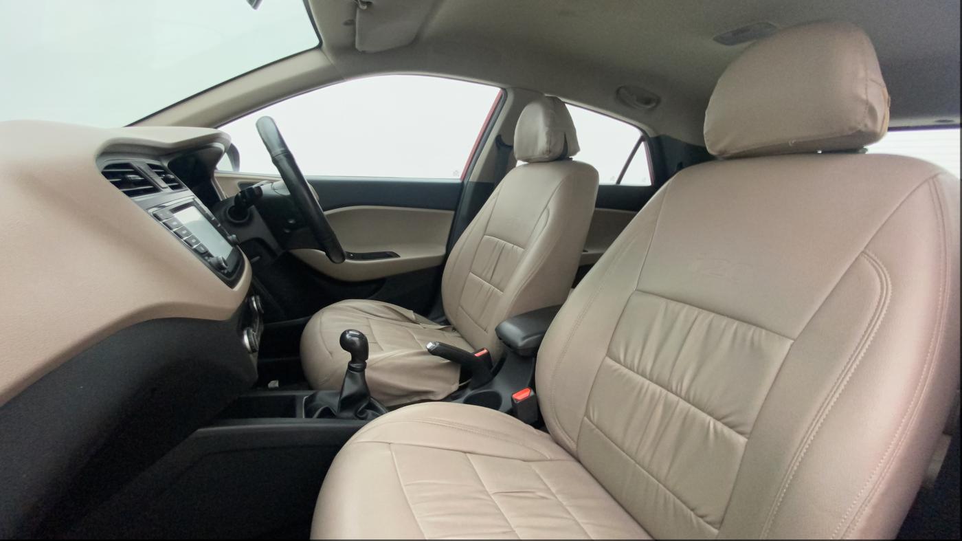 2017 Hyundai Elite i20 ASTA 1.2, Petrol, Manual, 81,919 km, Right Side Front Door Cabin
