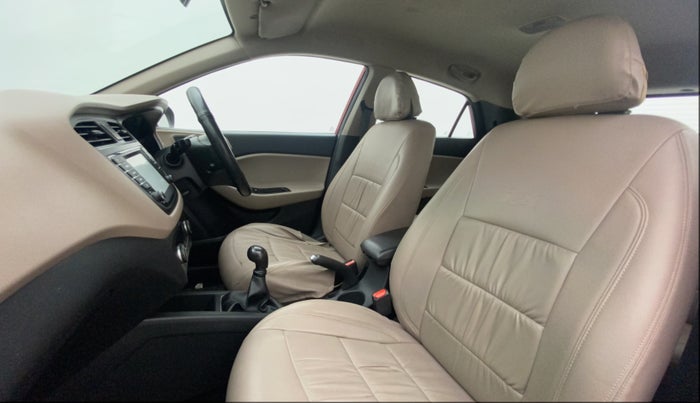 2017 Hyundai Elite i20 ASTA 1.2, Petrol, Manual, 81,919 km, Right Side Front Door Cabin