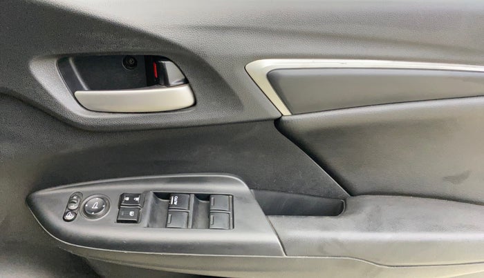 2019 Honda WR-V 1.2L I-VTEC VX MT, Petrol, Manual, 61,016 km, Driver Side Door Panels Control