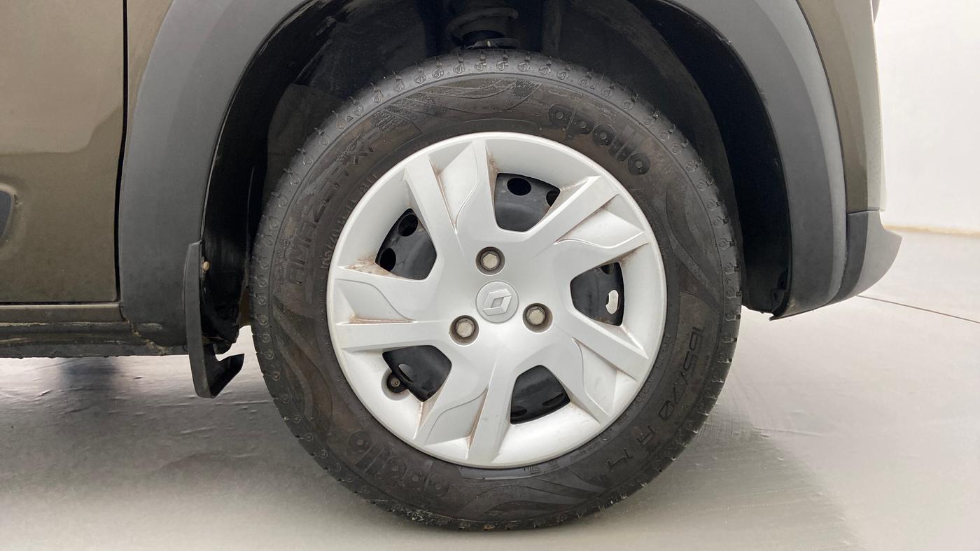 2020 Renault Kwid RXT 0.8, Petrol, Manual, 4,104 km, Right Front Wheel