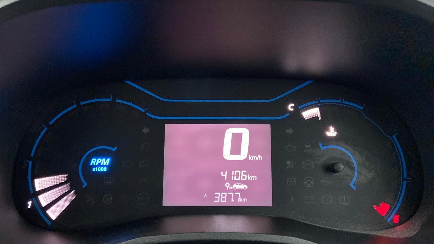 2020 Renault Kwid RXT 0.8, Petrol, Manual, 4,104 km, Odometer Image