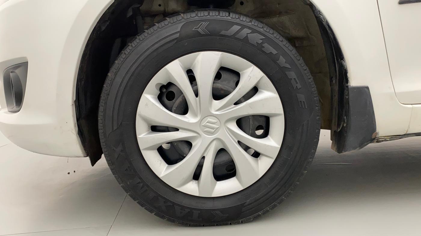 2013 Maruti Swift VDI, Diesel, Manual, 88,748 km, Left Front Wheel