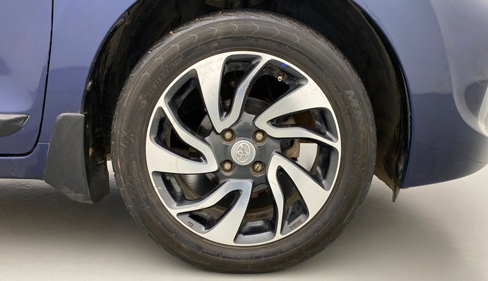 2019 Toyota Glanza V, Petrol, Manual, 72,277 km, Right Front Wheel