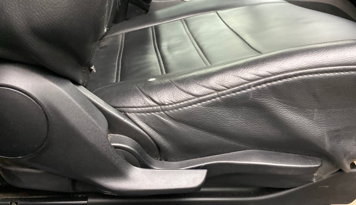 2019 Toyota Glanza V, Petrol, Manual, 72,277 km, Driver Side Adjustment Panel