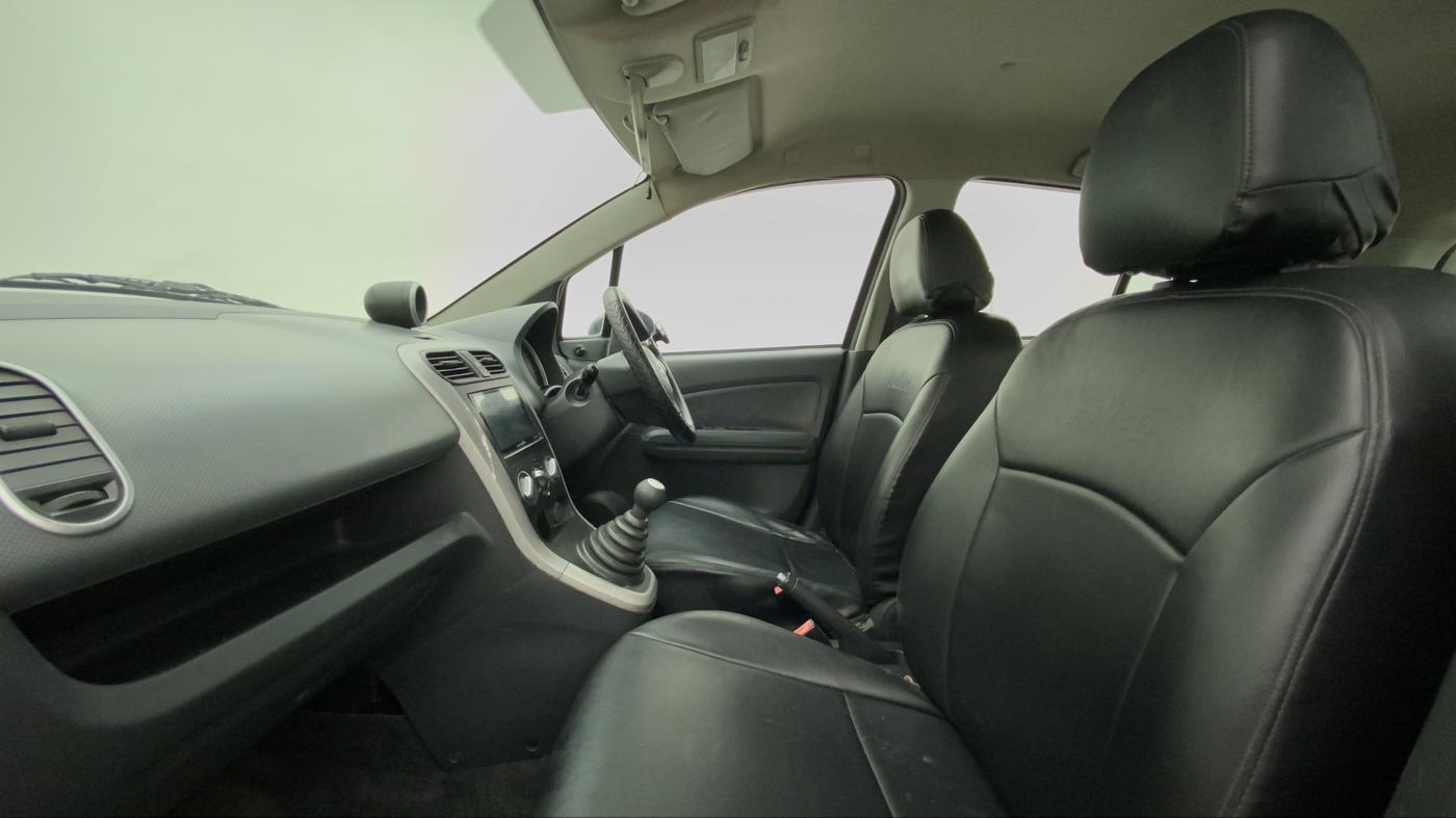 2011 Maruti Ritz VXI, Petrol, Manual, 89,458 km, Right Side Front Door Cabin