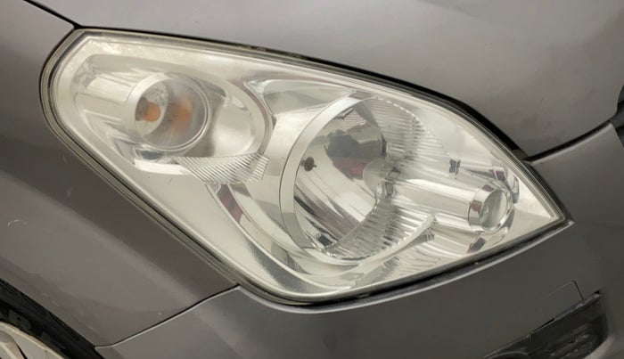 2011 Maruti Ritz VXI, Petrol, Manual, 89,458 km, Right headlight - Minor scratches