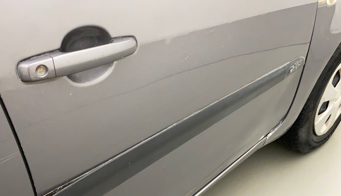 2011 Maruti Ritz VXI, Petrol, Manual, 89,458 km, Driver-side door - Slightly dented