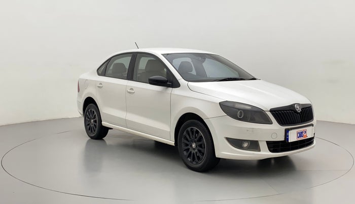 2016 Skoda Rapid ELEGANCE 1.6 MPFI MT, Petrol, Manual, 76,171 km, Right Front Diagonal