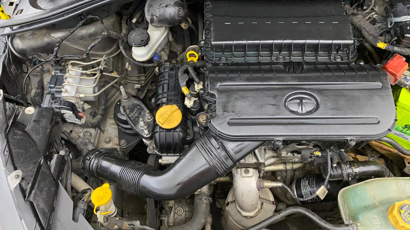 2022 Tata Tiago XM CNG, CNG, Manual, 98,488 km, Engine View - Right