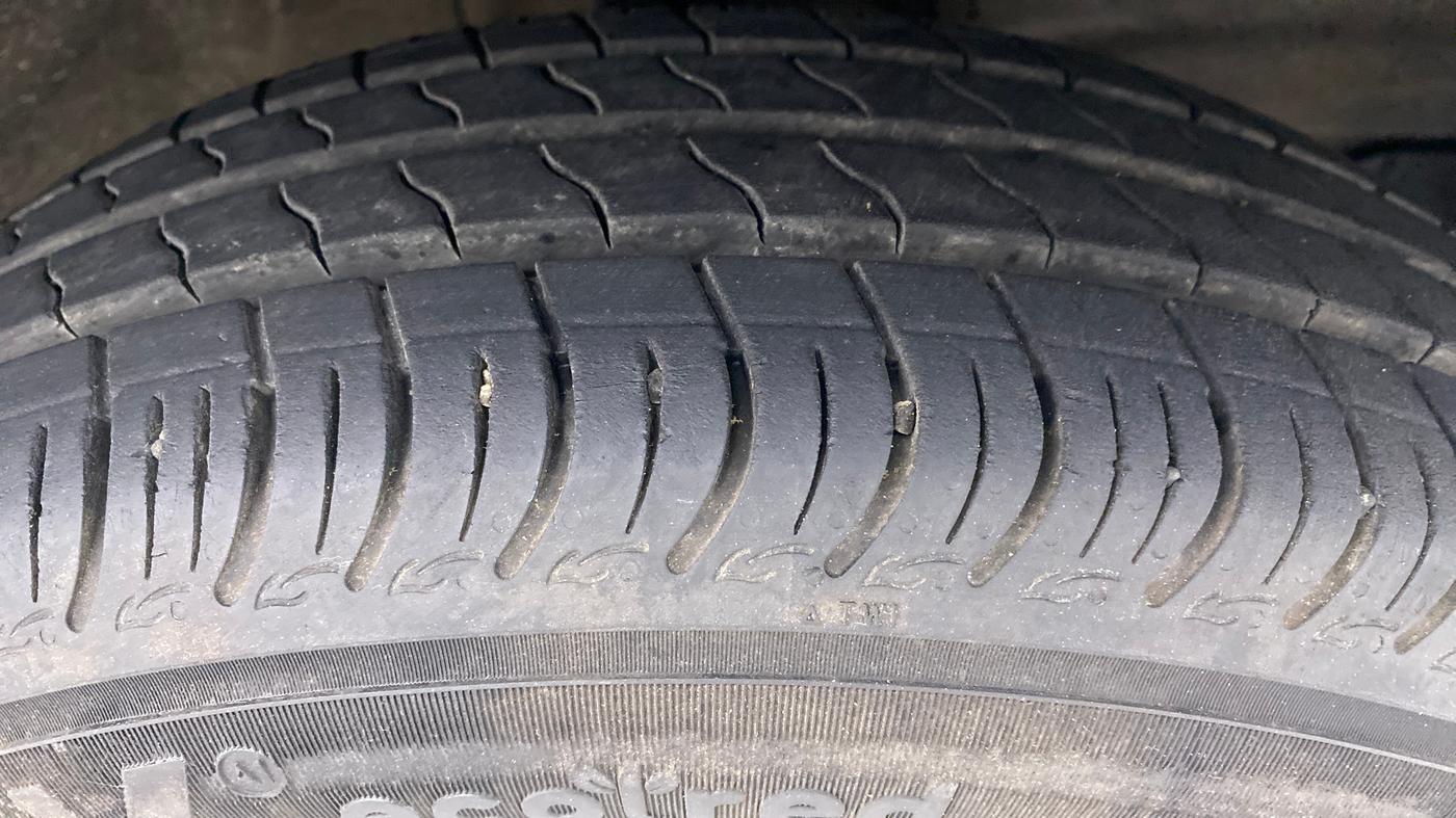 2020 Maruti S PRESSO VXI AGS, Petrol, Automatic, 7,950 km, Right Front Tyre Tread