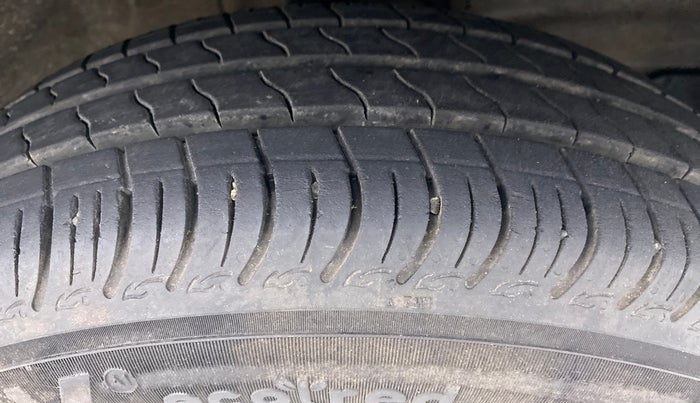 2020 Maruti S PRESSO VXI AGS, Petrol, Automatic, 7,950 km, Right Front Tyre Tread