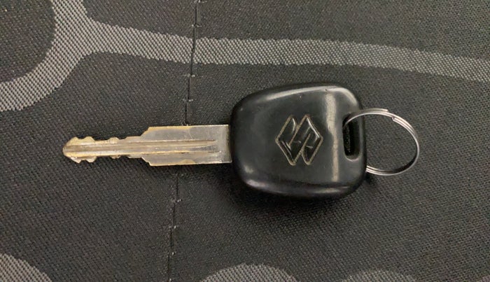 2016 Maruti Alto 800 LXI, Petrol, Manual, 80,767 km, Key Close Up