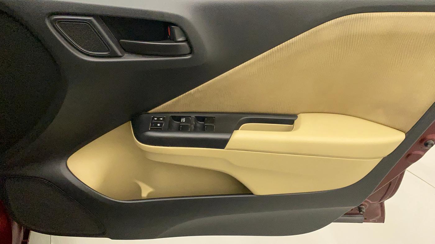 2014 Honda City 1.5L I-DTEC SV, Diesel, Manual, 94,091 km, Driver Side Door Panels Control