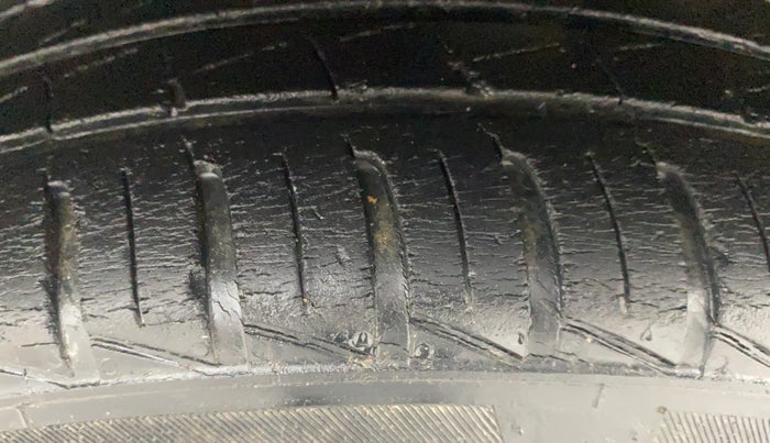 2019 Hyundai NEW SANTRO ERA EXECUTIVE, Petrol, Manual, 32,639 km, Left Front Tyre Tread