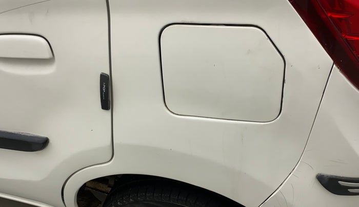 2014 Maruti Alto 800 LXI CNG, CNG, Manual, 78,770 km, Left quarter panel - Minor scratches