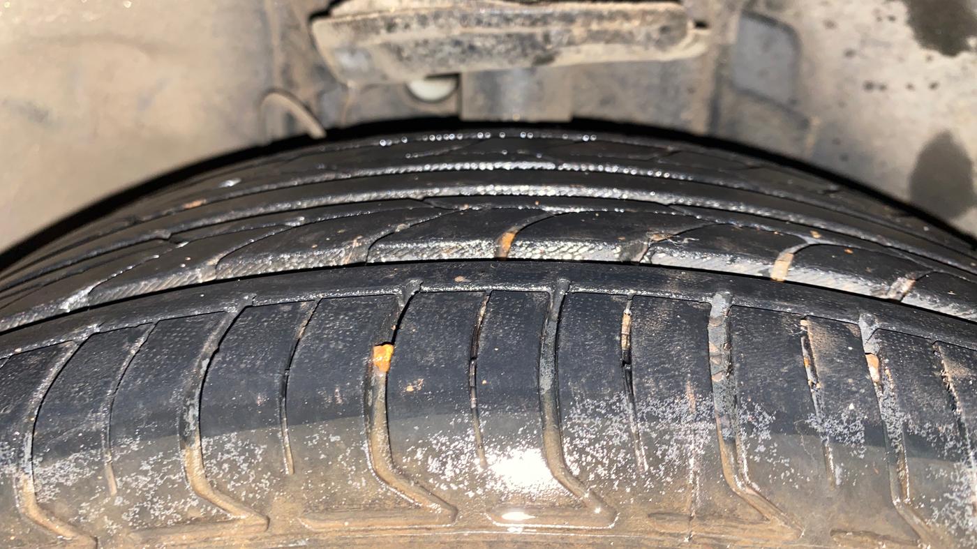 2019 Tata TIGOR XM (O) PETROL, Petrol, Manual, 65,729 km, Left Front Tyre Tread