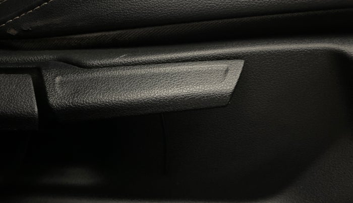 2021 Hyundai NEW I20 Asta 1.0 GDI Turbo IMT, Petrol, Manual, 39,270 km, Driver Side Adjustment Panel