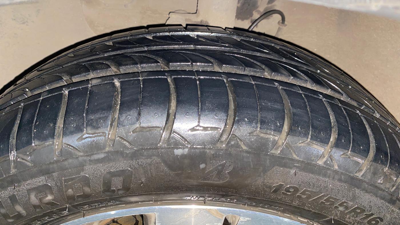 2017 Hyundai i20 Active 1.2 SX, Petrol, Manual, 76,405 km, Left Rear Tyre Tread
