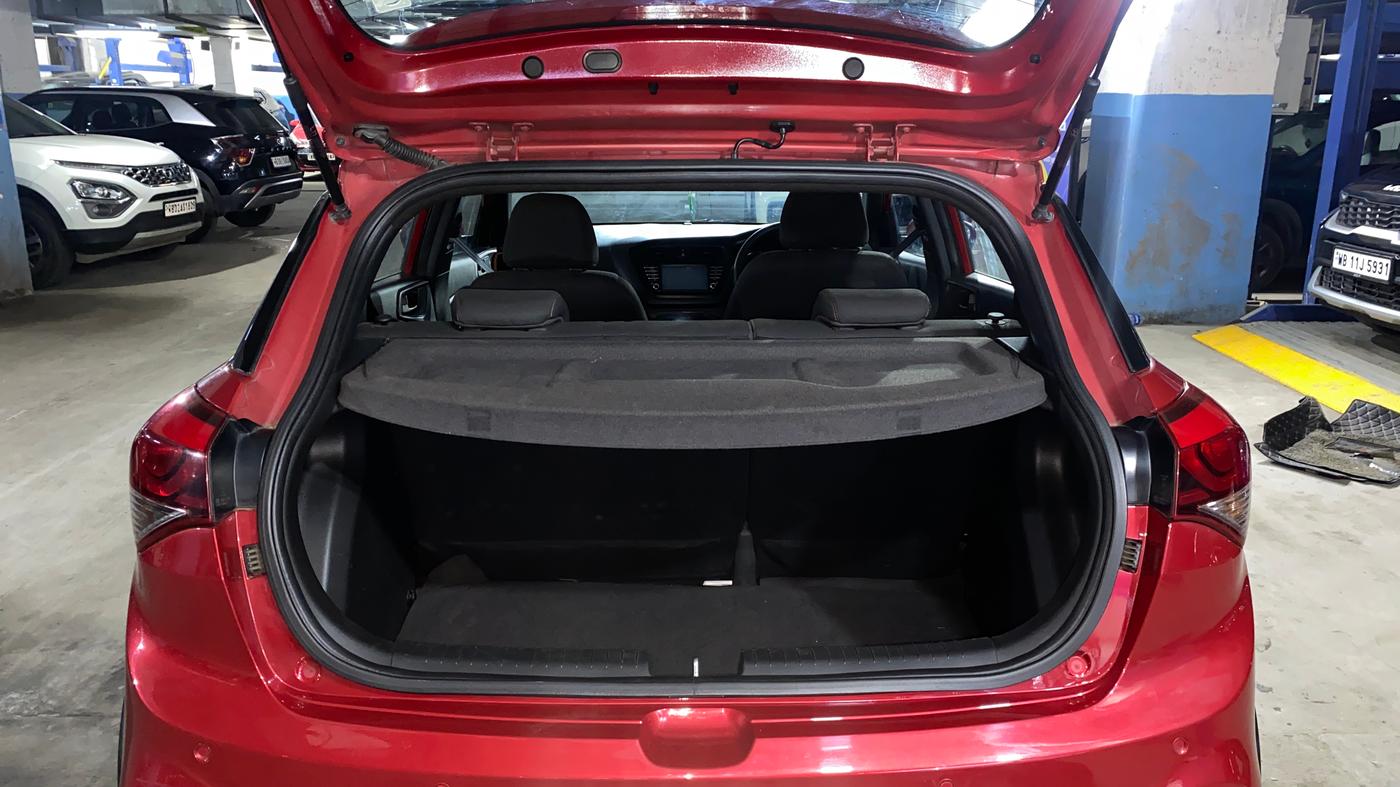 2017 Hyundai i20 Active 1.2 SX, Petrol, Manual, 76,405 km, Boot Inside