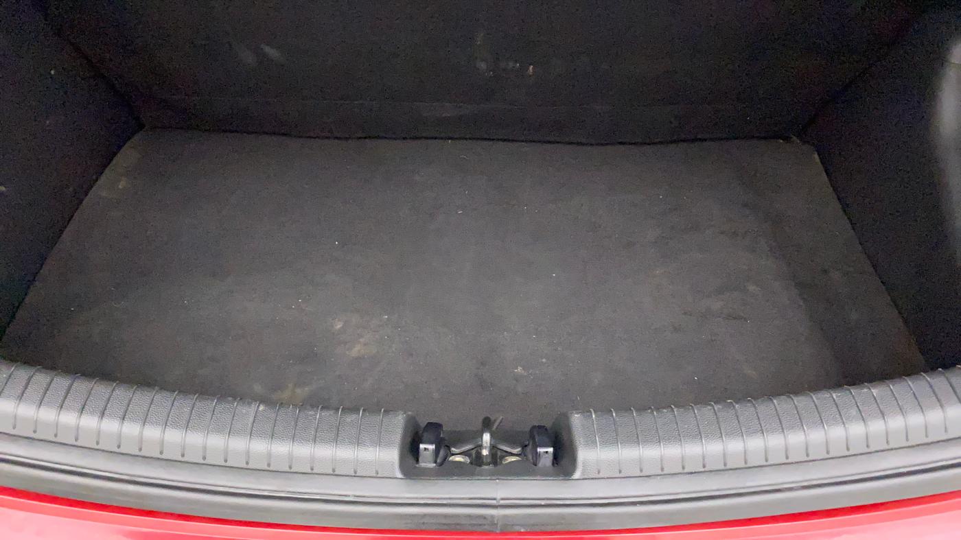 2017 Hyundai Grand i10 SPORTZ (O) AT 1.2 KAPPA VTVT, Petrol, Automatic, 76,899 km, Boot Inside