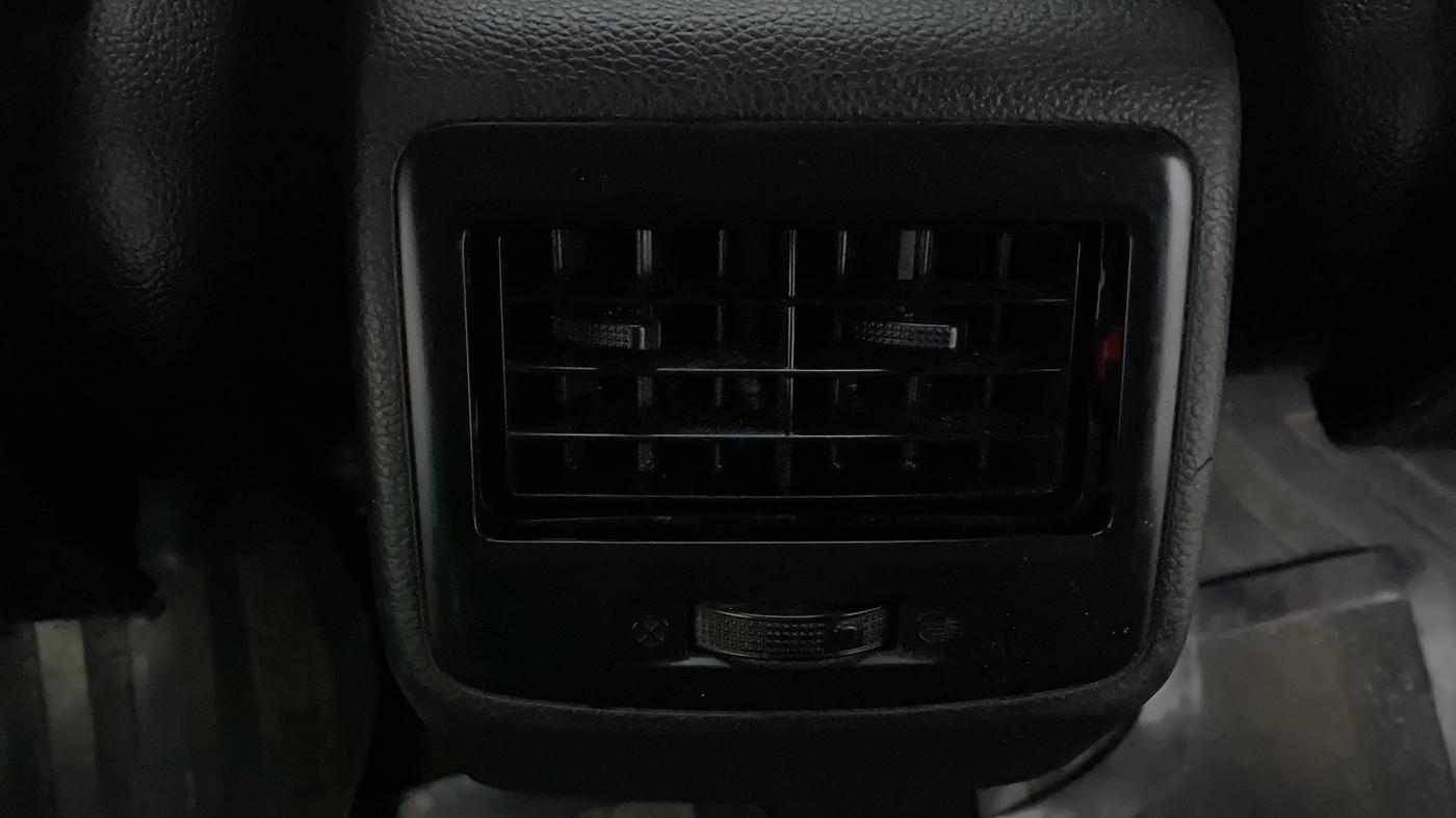 2017 Hyundai Grand i10 SPORTZ (O) AT 1.2 KAPPA VTVT, Petrol, Automatic, 76,899 km, Rear AC Vents