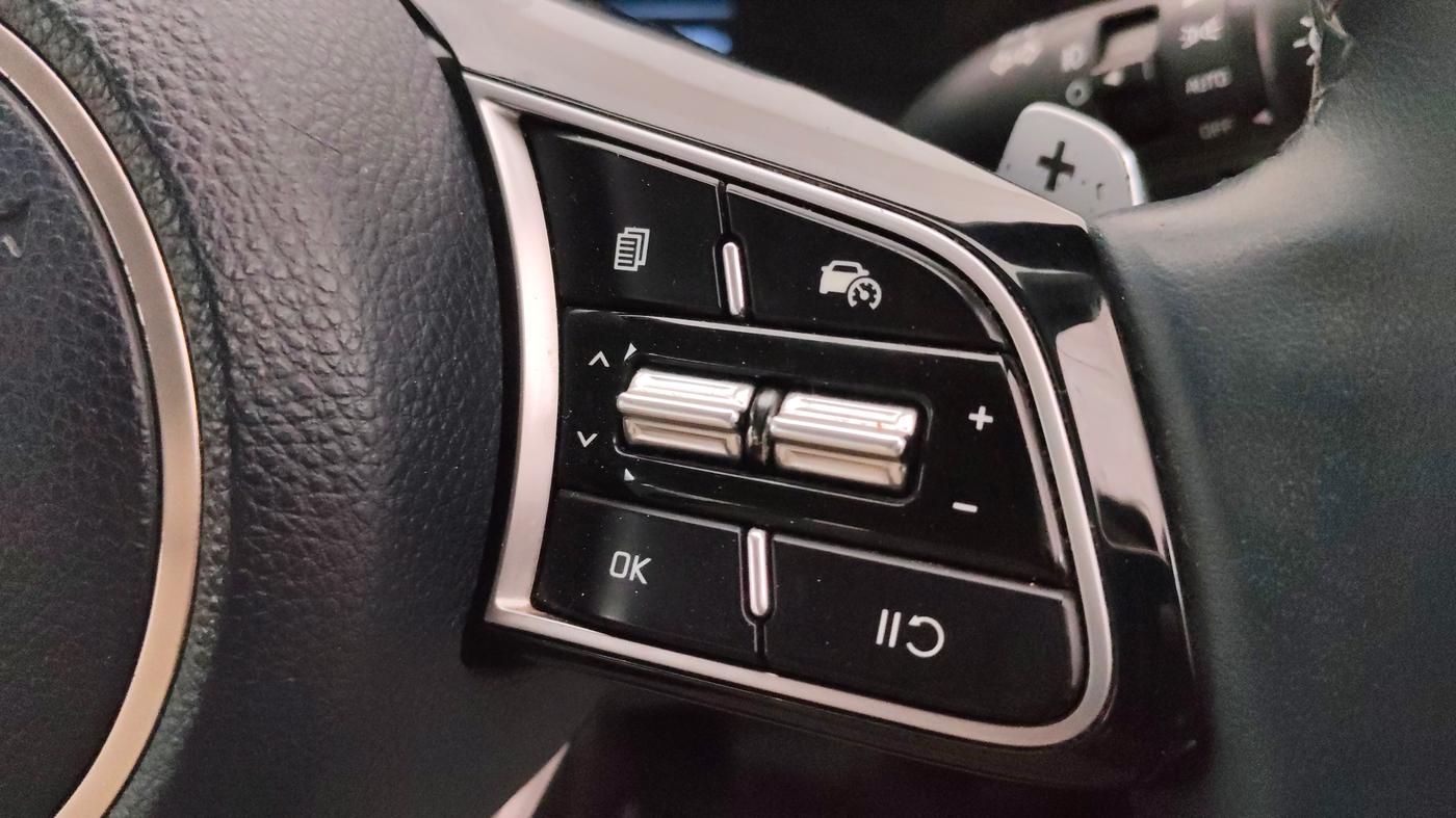 2022 KIA CARENS LUXURY PLUS 1.5 DIESEL AT 6 STR, Diesel, Automatic, 20,469 km, Adaptive Cruise Control