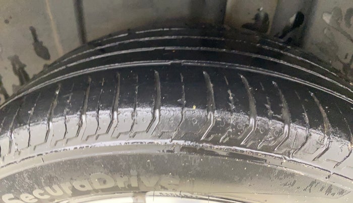 2022 Skoda SLAVIA STYLE 1.5L TSI DSG, Petrol, Automatic, 70,942 km, Left Rear Tyre Tread