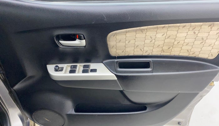2013 Maruti Wagon R 1.0 VXI, Petrol, Manual, 79,744 km, Driver Side Door Panels Control