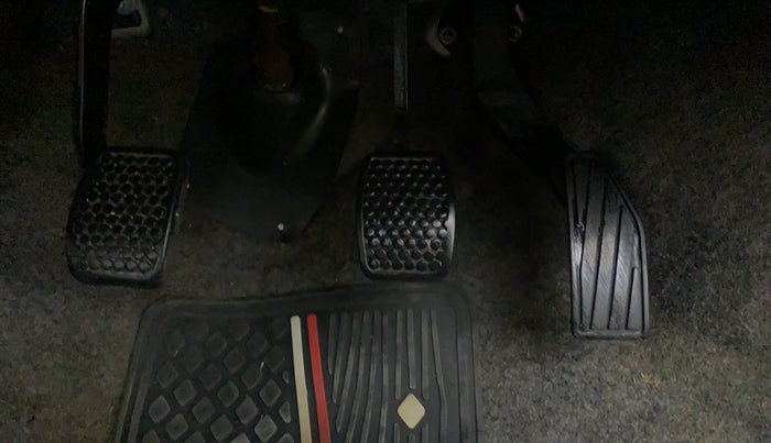 2018 Maruti Alto 800 LXI, Petrol, Manual, 35,448 km, Pedals