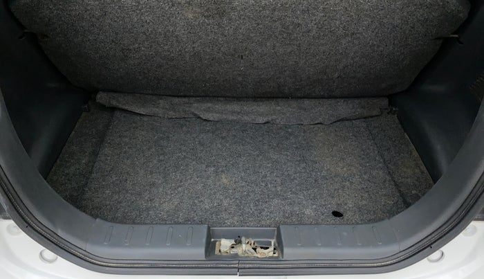 2018 Maruti Alto 800 LXI, Petrol, Manual, 35,448 km, Boot Inside