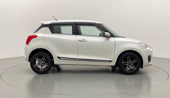 2018 Maruti Swift ZXI (AMT), Petrol, Automatic, 60,011 km, Right Side View