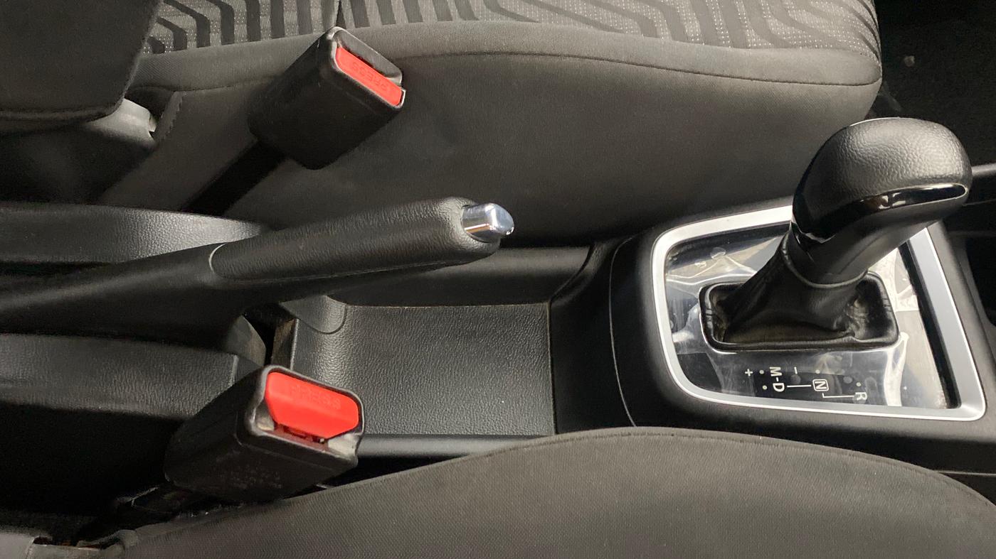 2018 Maruti Swift ZXI (AMT), Petrol, Automatic, 60,011 km, Gear Lever