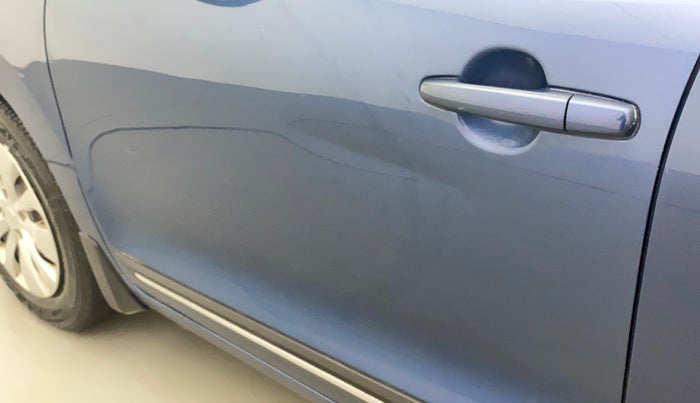 2017 Maruti Baleno DELTA PETROL 1.2, Petrol, Manual, 61,496 km, Front passenger door - Slightly dented