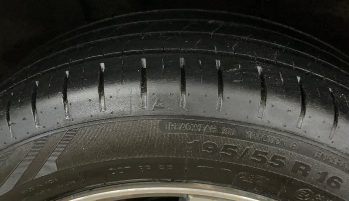 2021 Toyota Glanza G, Petrol, Manual, 31,792 km, Right Rear Tyre Tread