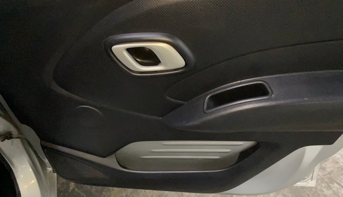 2019 Datsun Redi Go S 1.0, Petrol, Manual, 36,748 km, Driver Side Door Panels Control