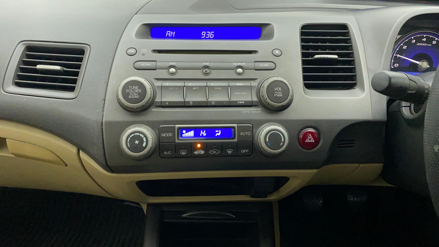 2010 Honda Civic 1.8L I-VTEC V MT, Petrol, Manual, 65,513 km, Air Conditioner