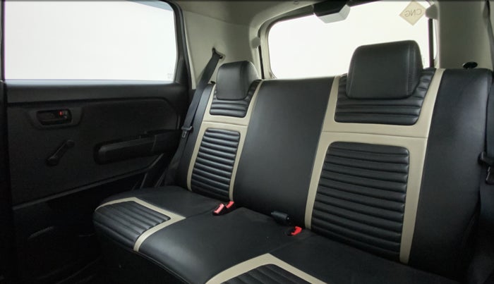 2021 Maruti New Wagon-R LXI CNG 1.0 L, CNG, Manual, 57,771 km, Right Side Rear Door Cabin