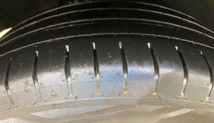 2017 Maruti Baleno ZETA PETROL 1.2, Petrol, Manual, 77,074 km, Right Rear Tyre Tread