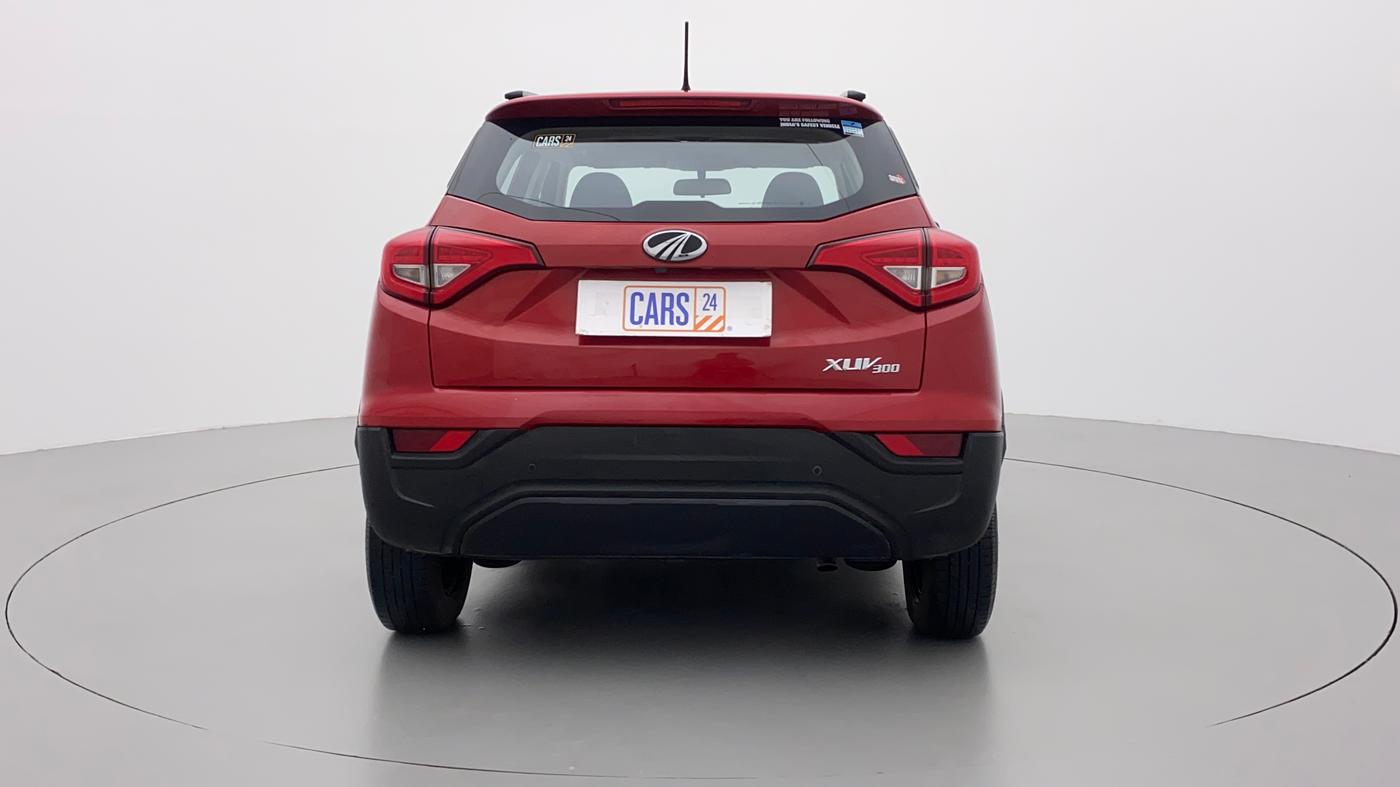 2021 Mahindra XUV300 W6 1.5 DIESEL, Diesel, Manual, 79,714 km, Back/Rear