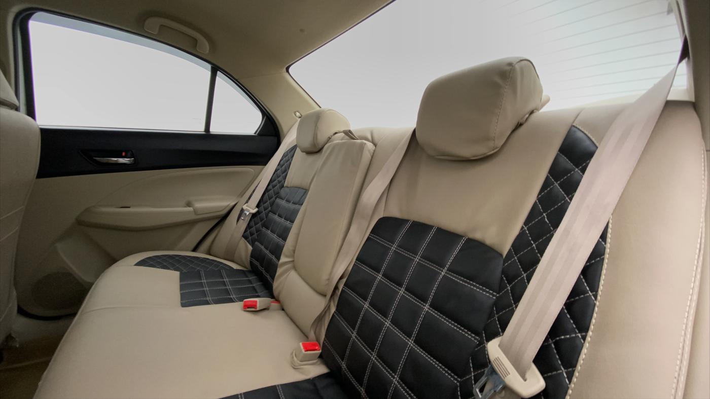 2018 Maruti Dzire ZXI, Petrol, Manual, 32,691 km, Right Side Rear Door Cabin