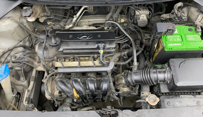 2015 Hyundai Elite i20 SPORTZ 1.2 (O), Petrol, Manual, 84,042 km, Engine View