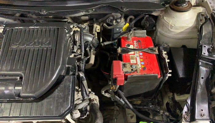 2014 Maruti Swift VXI, Petrol, Manual, 1,04,665 km, Engine View - Left