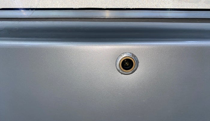 2014 Maruti Swift VXI, Petrol, Manual, 1,04,665 km, Parking Camera