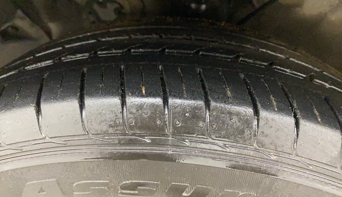 2019 Hyundai Creta SX (O) 1.6 PETROL, Petrol, Manual, 62,333 km, Left Front Tyre Tread