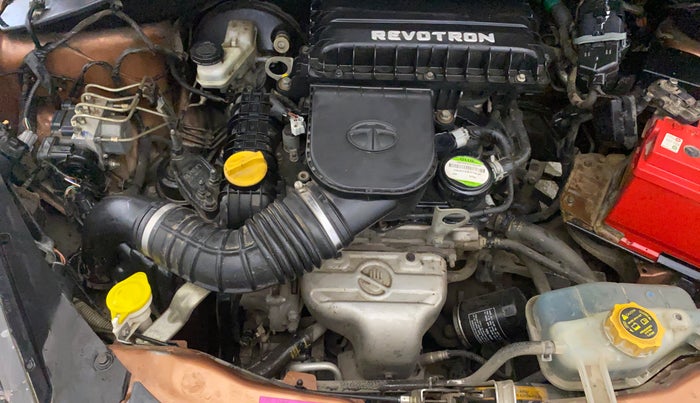 2017 Tata TIGOR XZ PETROL, Petrol, Manual, 31,205 km, Engine View - Right