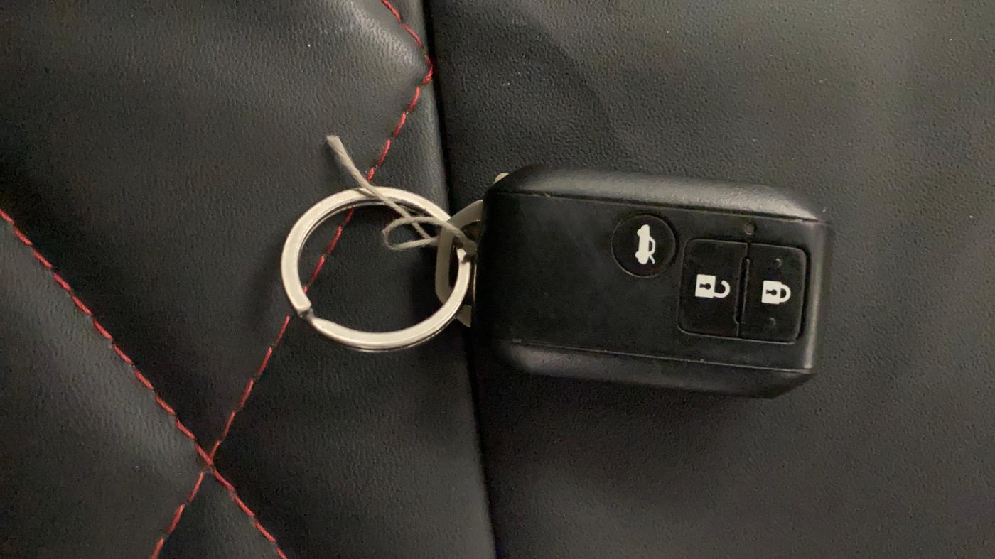 2023 Maruti Dzire ZXI Plus, Petrol, Manual, 61,806 km, Key Close Up
